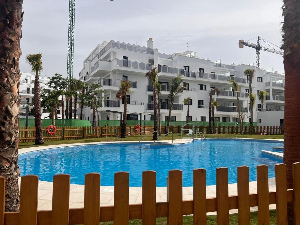 Lola Aguacate Motril