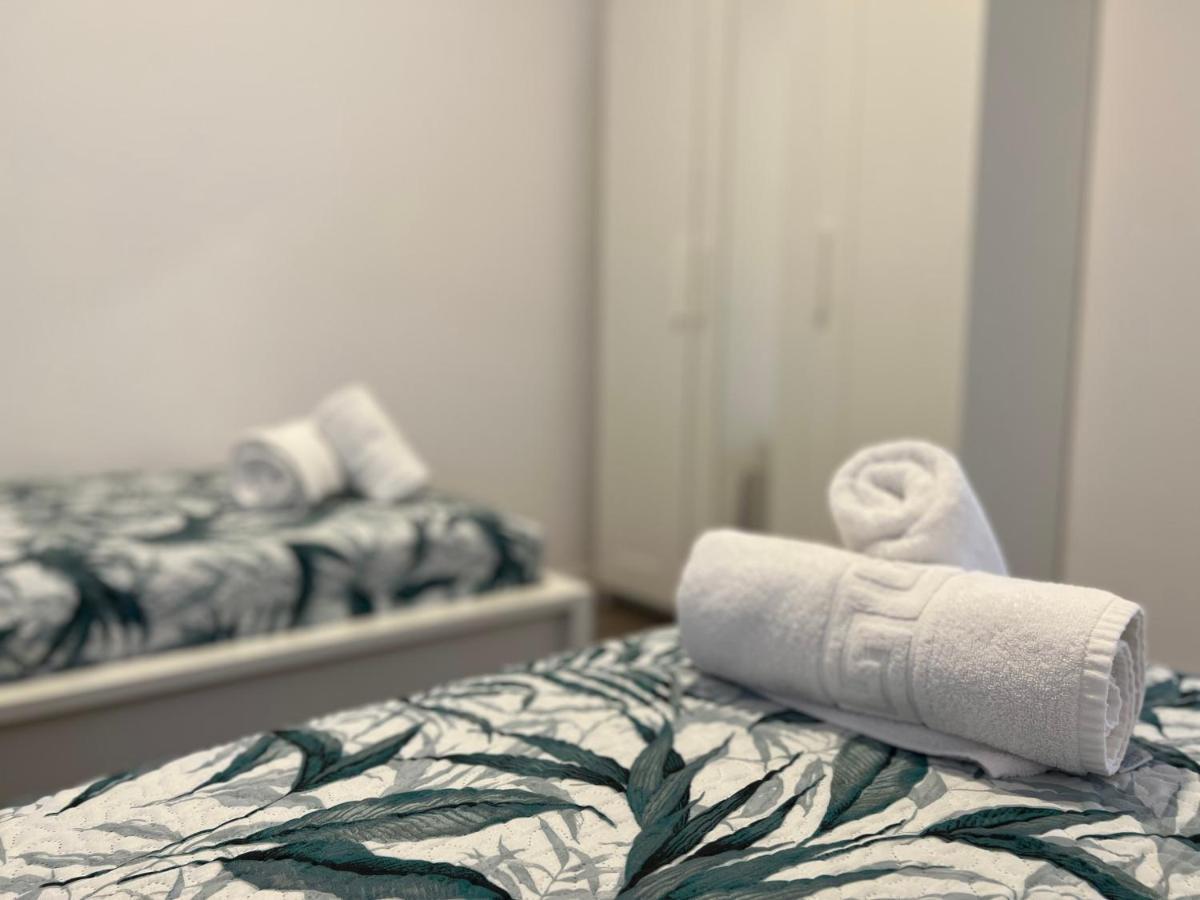 Lola Aguacate Apartament Motril
